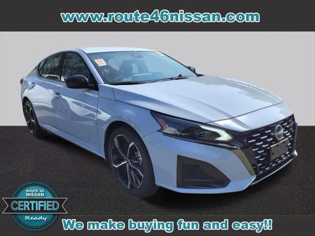 2023 nissan altima sr fwd