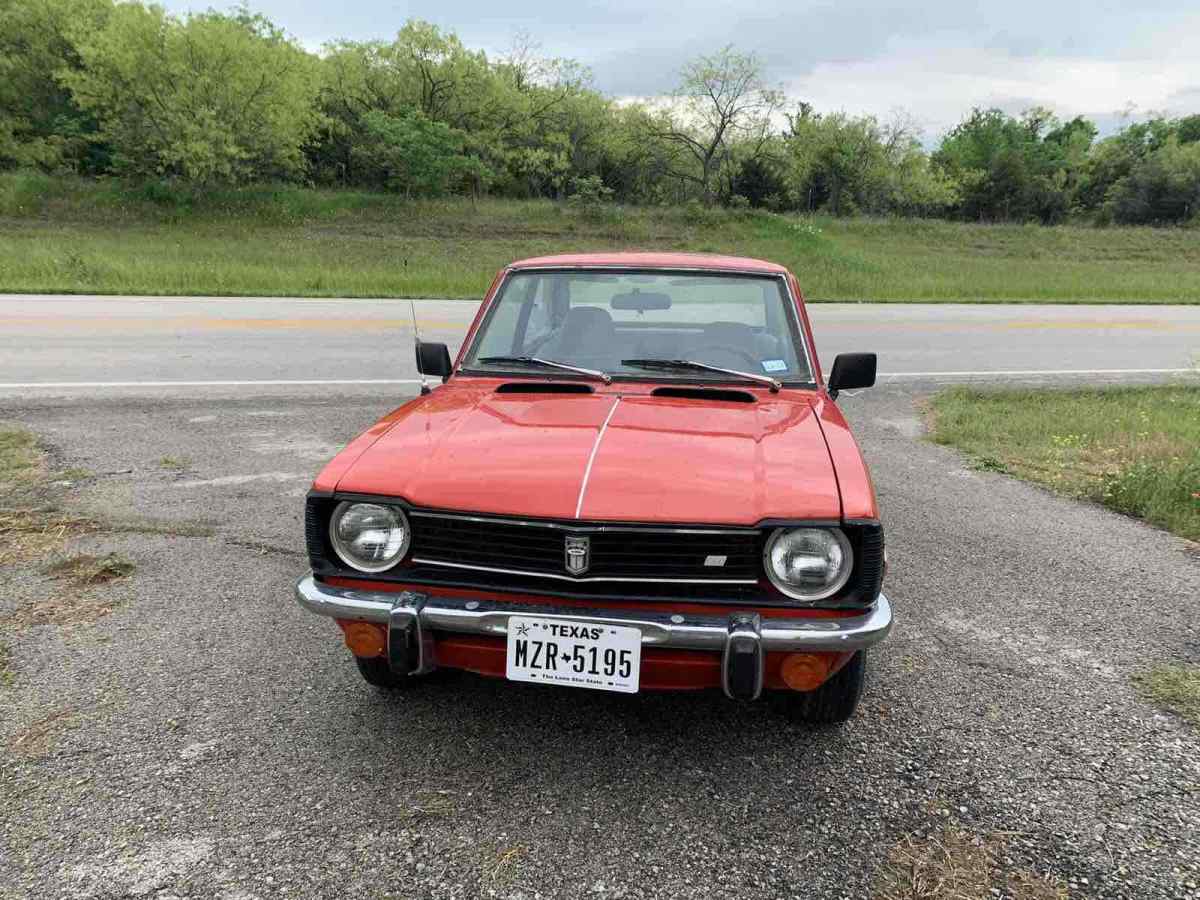 1973 toyota corolla 1.6 sedan red rwd manual deluxe