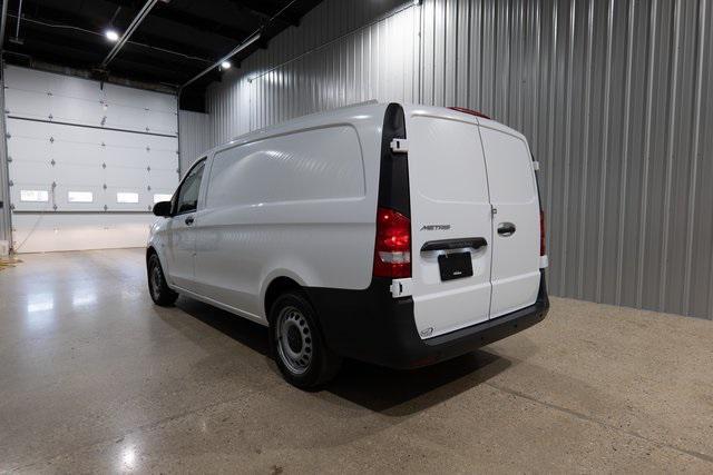 2020 mercedes-benz metris base