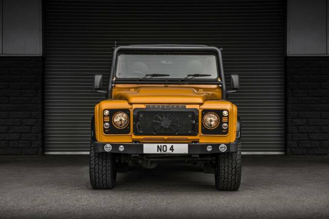 kahn inspired defender d90 with gm 6.2 ls3