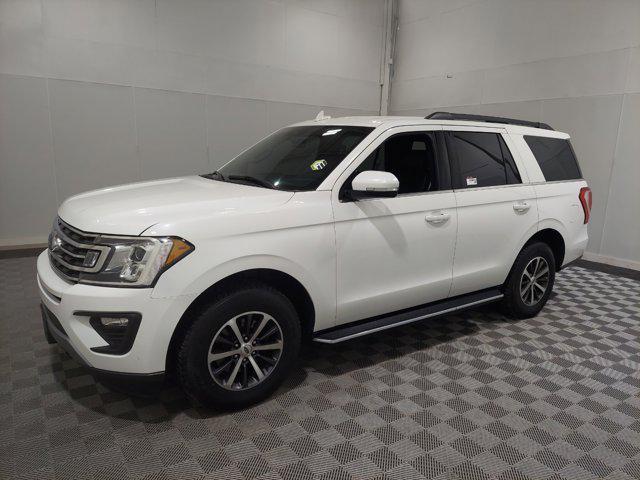 2020 ford expedition xlt