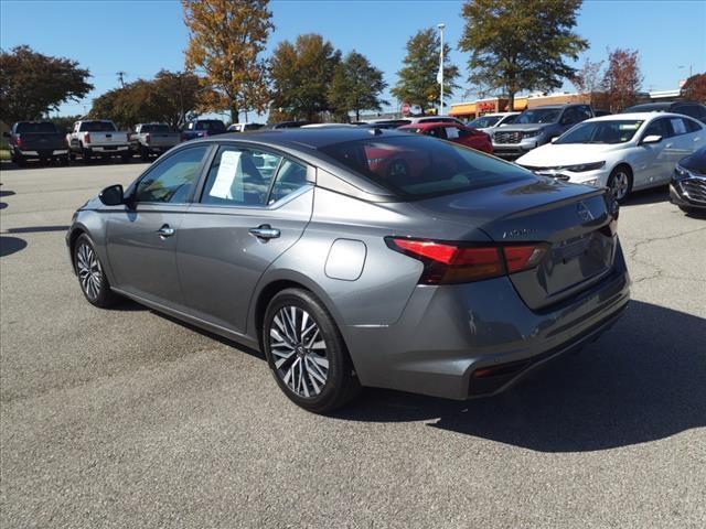 2024 nissan altima 2.5 sv