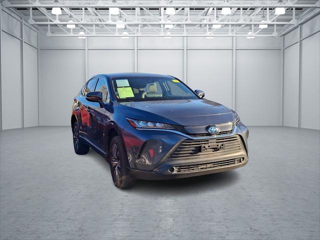 2021 toyota venza le