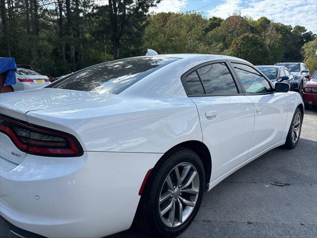2016 dodge charger sxt