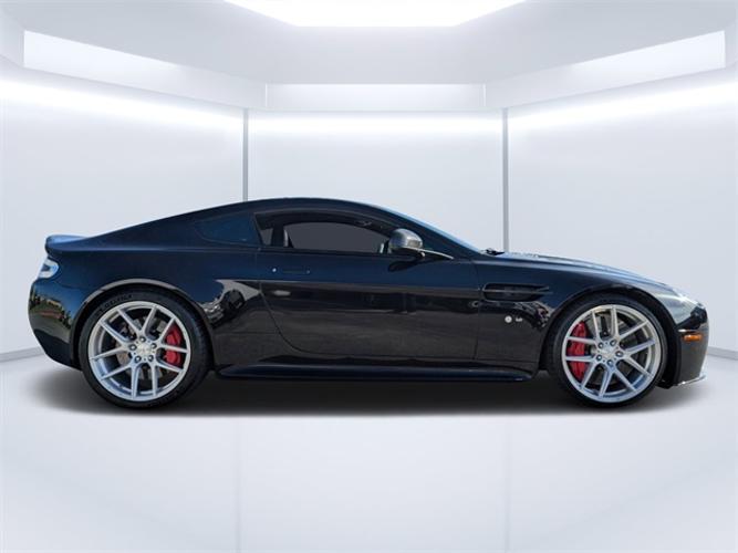 used 2015 aston martin v12 vantage s