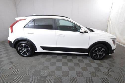 2023 kia niro ex in alderton, washington