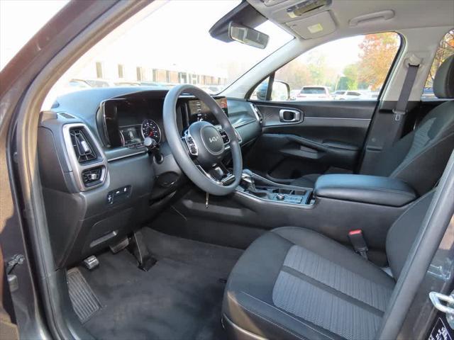 2023 kia sorento lx