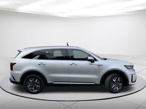 2022 kia sorento hybrid s in sheboygan, wisconsin