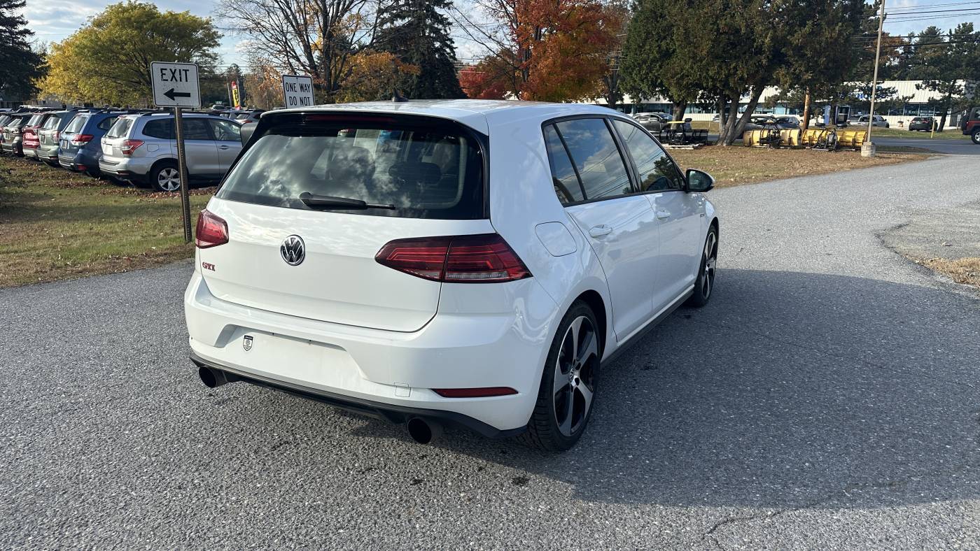 2019 volkswagen golf gti s