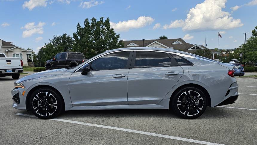 2023 kia k5 gt-line