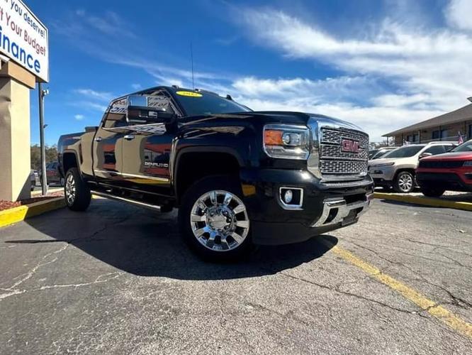 2017 gmc sierra 2500 hd crew cab denali pickup 4d 6 1/2 ft in orlando, florida