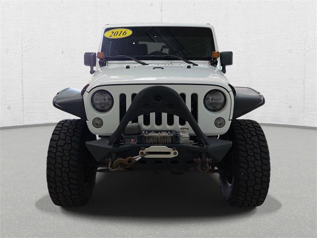 2016 jeep wrangler sport