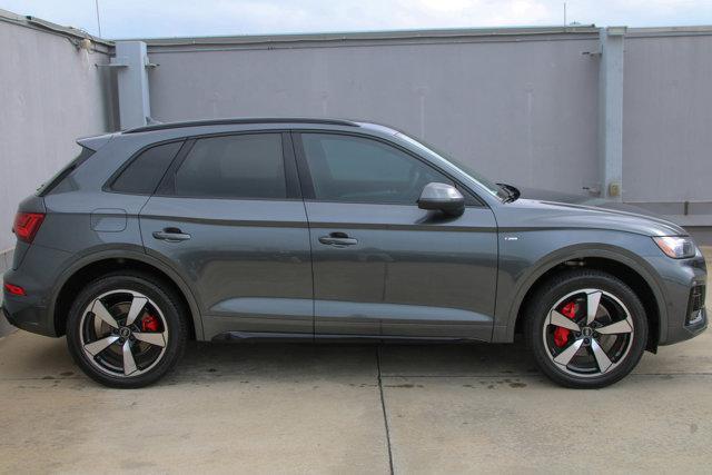 2024 audi q5 45 s line prestige