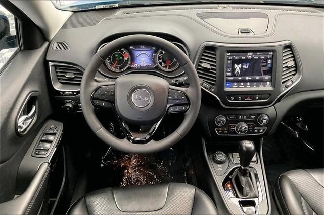 2023 jeep cherokee altitude lux