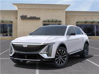 2024 Cadillac Lyriq sport 2