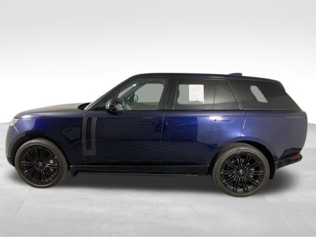 2023 land rover range rover p400 se