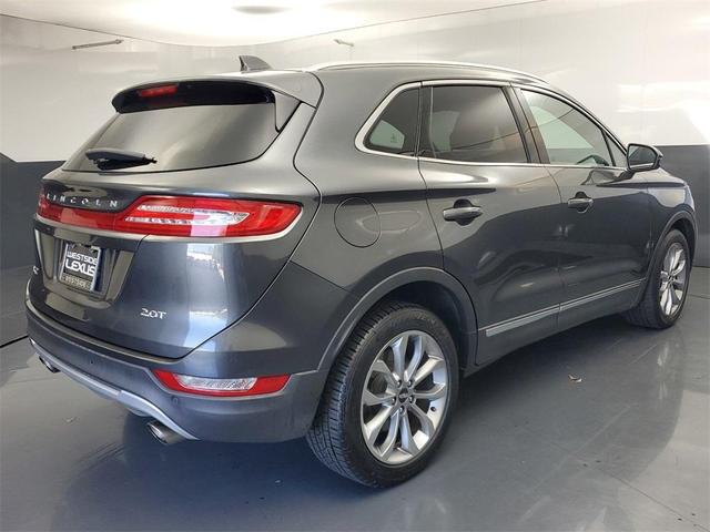 2017 lincoln mkc select