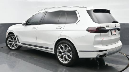 2021 BMW X7