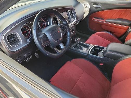 2022 dodge charger