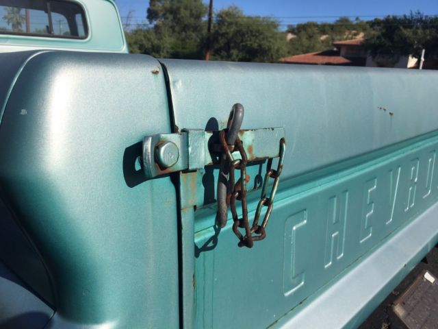 1962 chevy c10 longbed: great condition