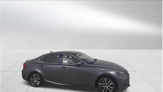 2019 Lexus IS
