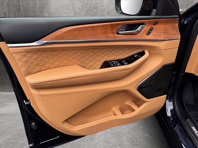 2022 jeep grand cherokee 4xe summit