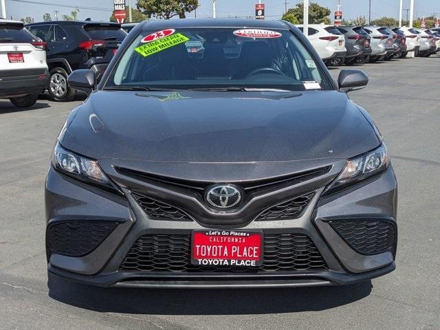2023 toyota camry se