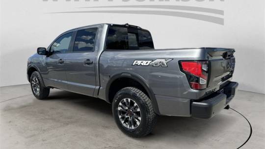 2023 nissan titan pro-4x