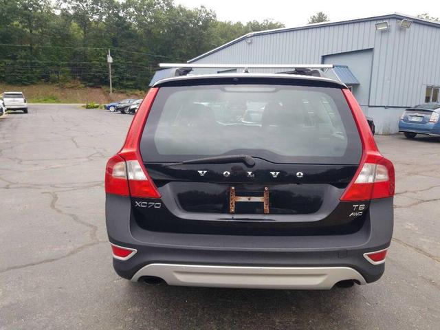 2011 volvo xc70 t6
