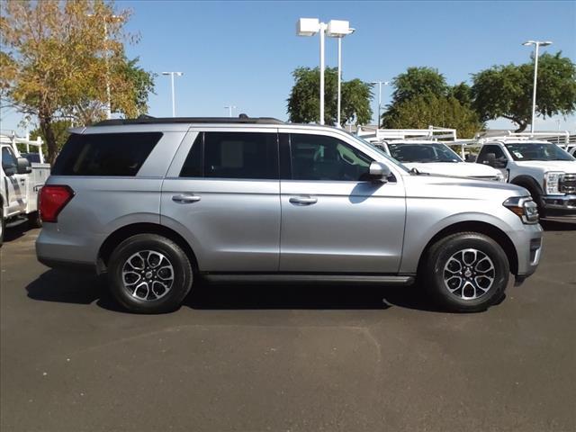 2022 ford expedition xlt