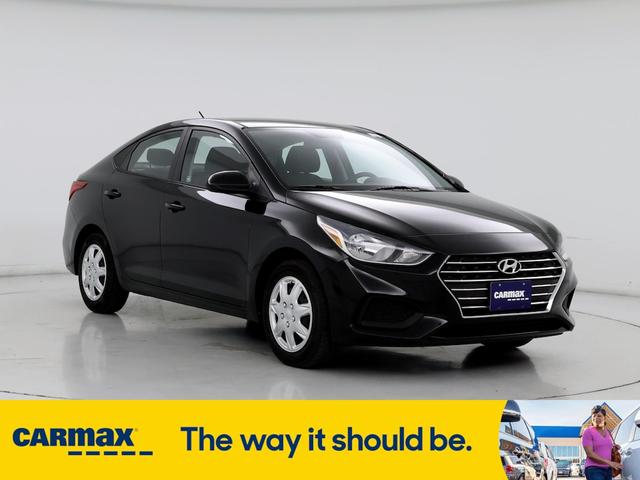 2020 hyundai accent se