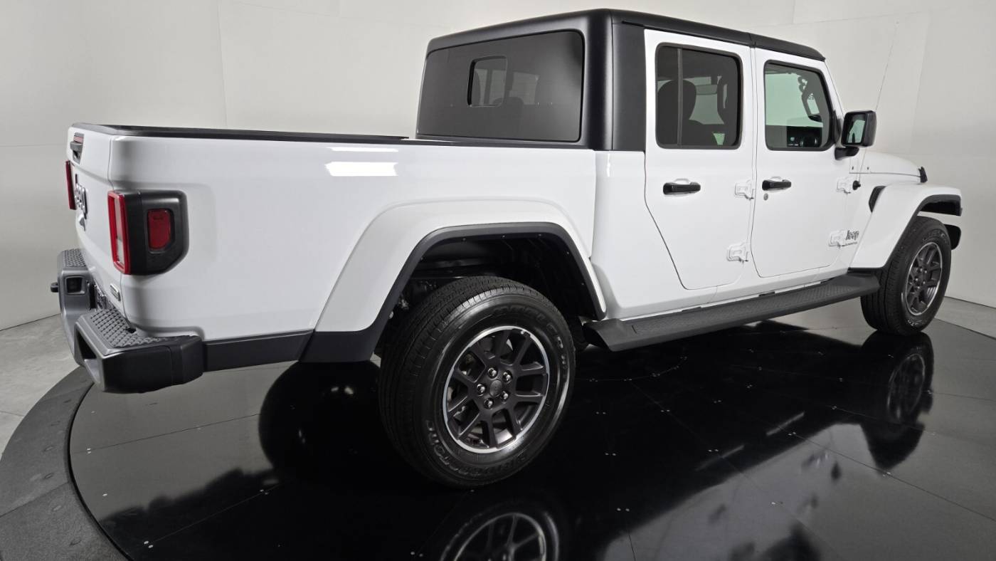 2023 jeep gladiator overland