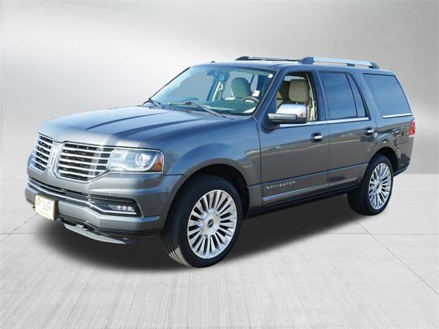2015 lincoln navigator base