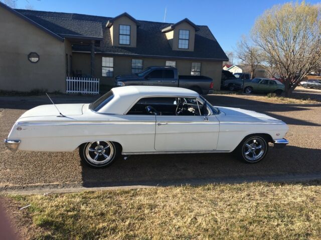 1962 classic chevy impala ss