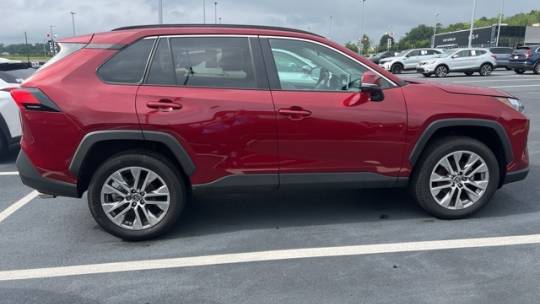 2023 toyota rav4 xle premium