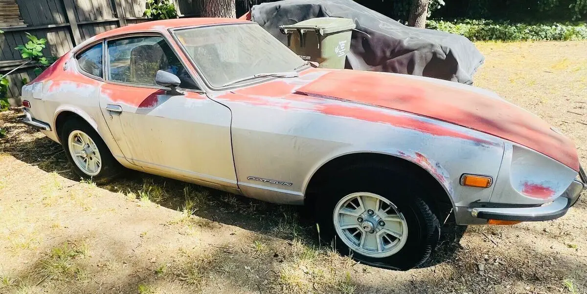 1972 datsun 240z coupe grey rwd automatic