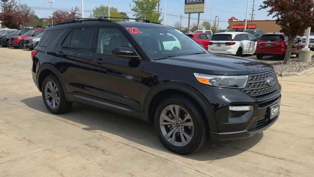 2022 ford explorer xlt