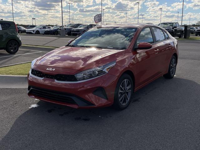 2024 kia forte lxs