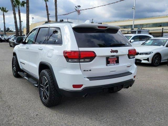 2019 jeep grand cherokee trailhawk in san fernando, california