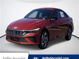 2025 Hyundai Elantra blue