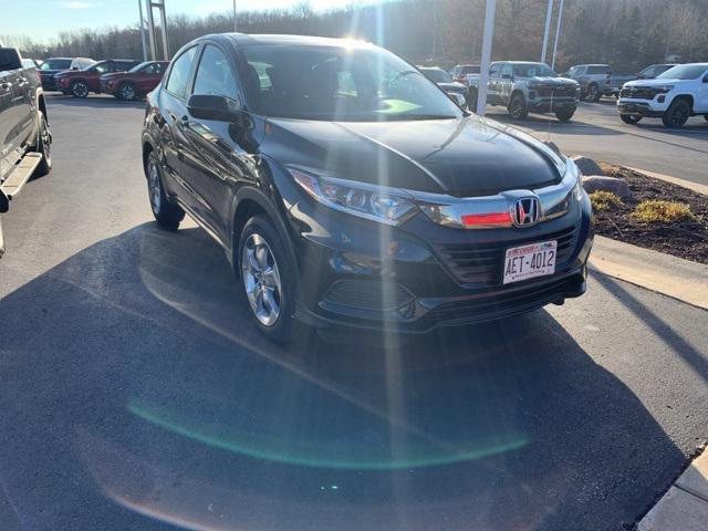 2022 honda hr-v lx