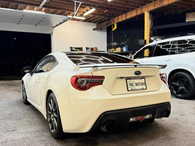 2017 subaru brz limited