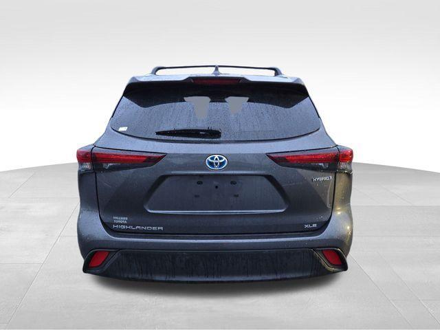 2024 toyota highlander hybrid xle