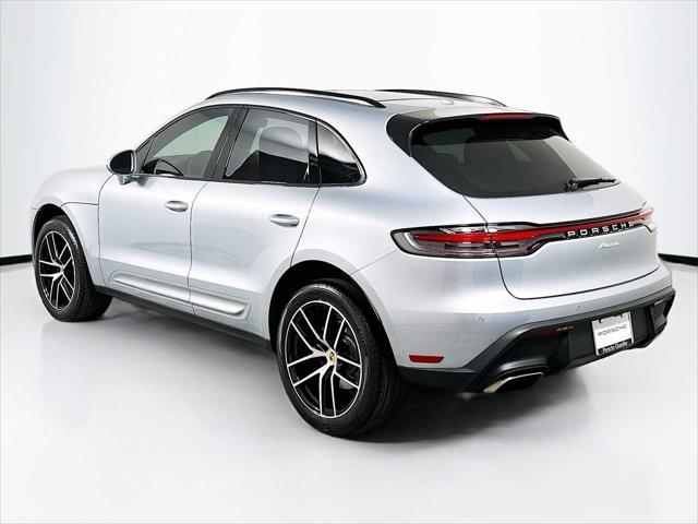 2024 porsche macan base