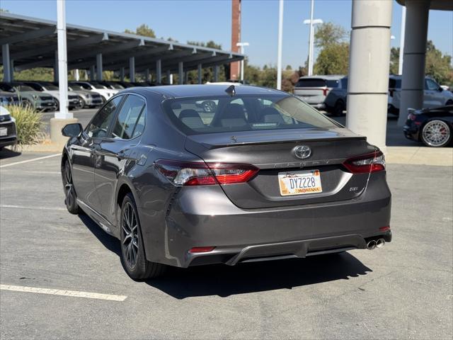 2023 toyota camry se