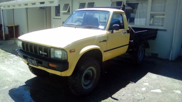 toyota hilux, 1983 four wheel drive pickup truck