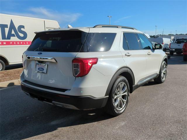 2022 ford explorer xlt