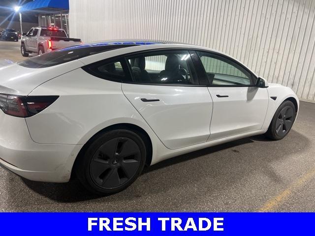 2022 tesla model 3 base