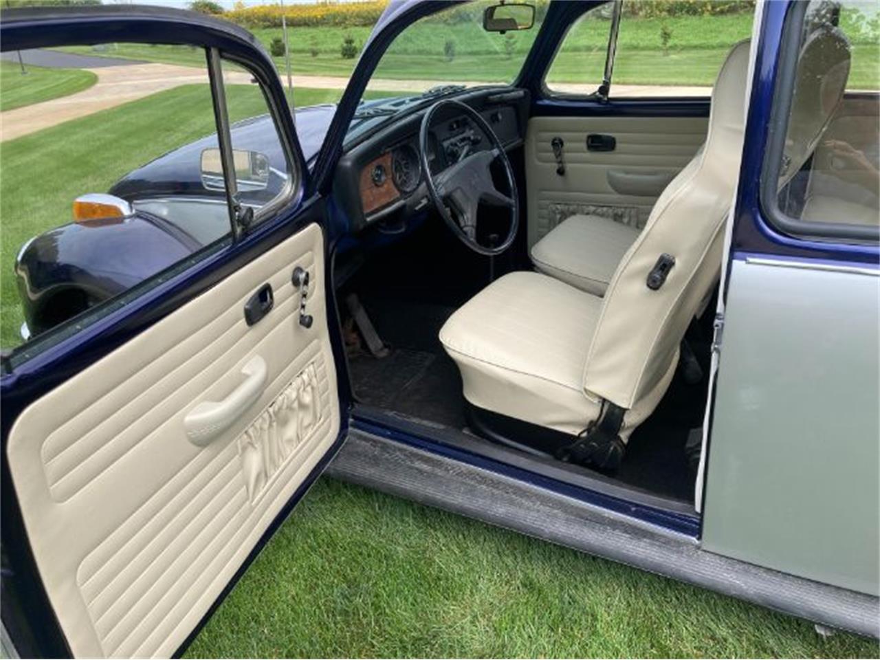 1972 volkswagen super beetle