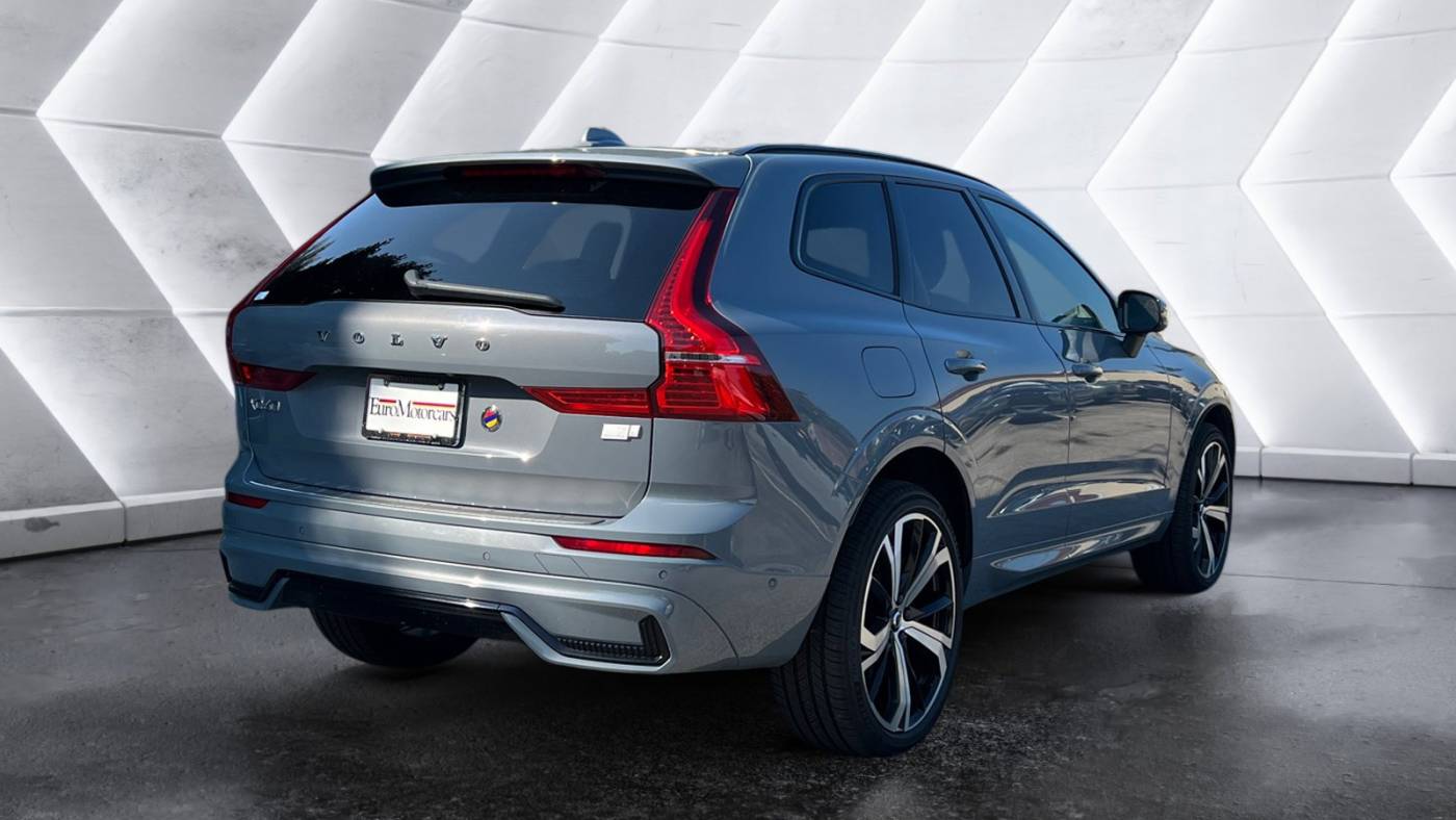 2022 volvo xc60 recharge t8 r-design